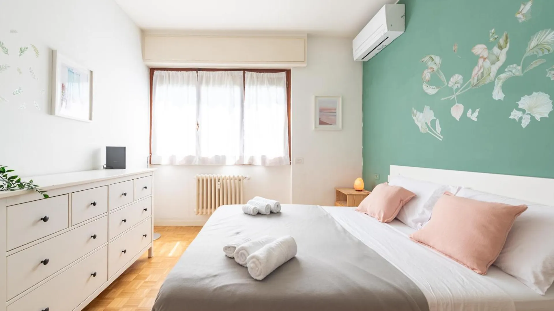 Duomo - Fondazione Prada --- Cozy Aparment Apartment Milan 0*,